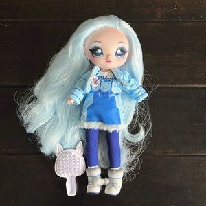 Na! Na! Na! Surprise Teens Fashion Alaska Frost Doll Playset, 2 Pieces